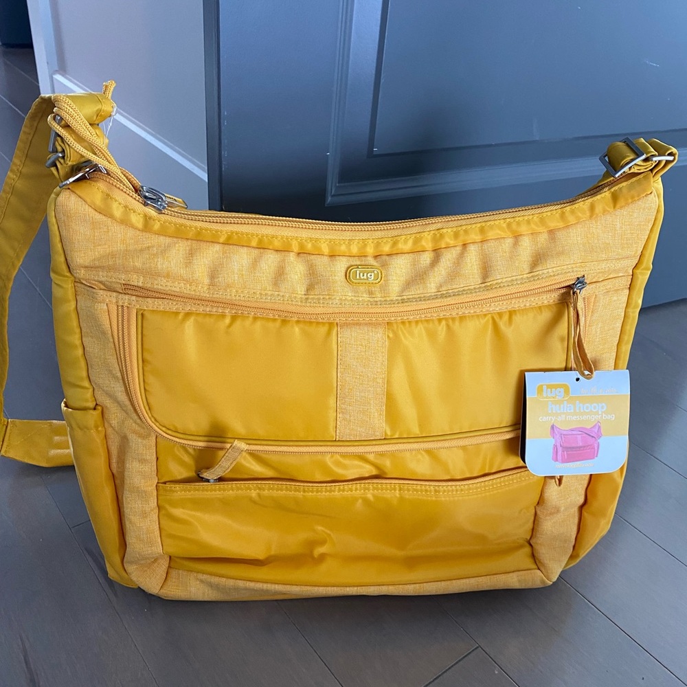 **Nwt** Lug Hula Hoop bag